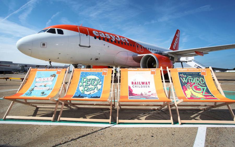 EasyJet porta in volo le ‘Flybrary’ per incoraggiare bambini e ragazzi