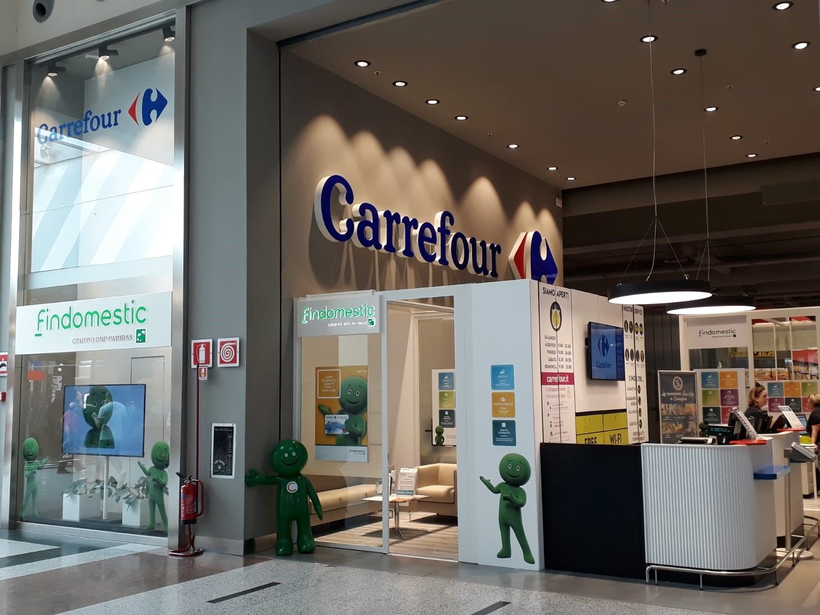Carrefour E Findomestic Siglano Partnerhip Su Carte Credito E Agenzie