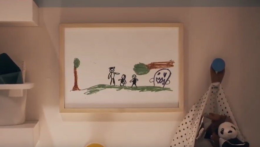 Nei negozi di Ikea i disegni di bambini vittima di violenza assistita