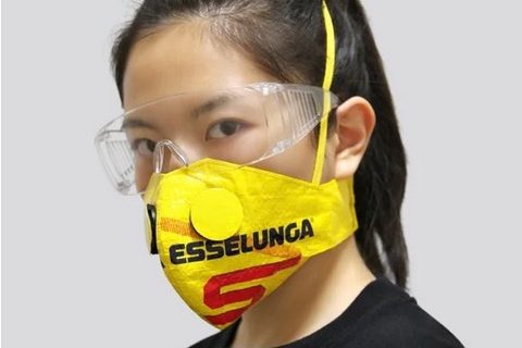 Dalle borse della spesa alle mascherine: il designer Zhijung Wang regala il  template per farle da sé