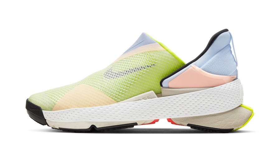 Nike lancia le scarpe che si indossano senza usare le mani