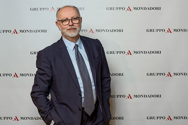 Mondadori finalizza l’acquisizione del 50% di De Agostini Libri Mondadori finalizza l’acquisizione del 50% di De Agostini Libri