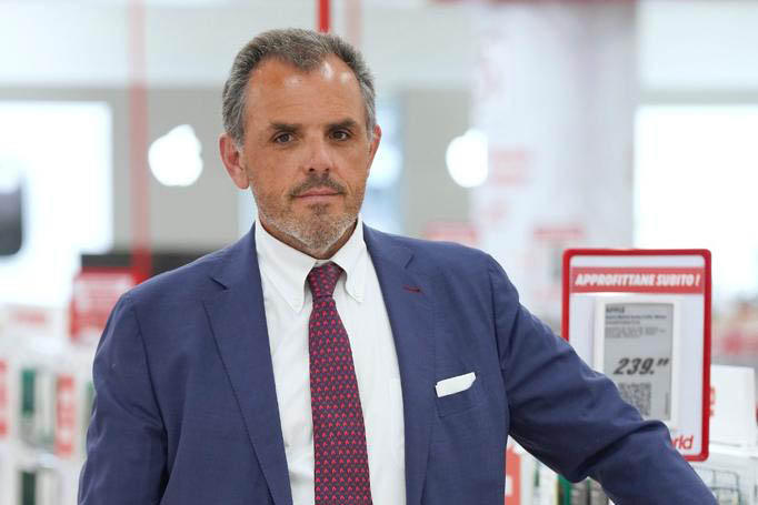 Mediamarkt, al via il secondo capitolo della campagna europea firmata da Armando Testa Mediamarkt, al via il secondo capitolo della campagna europea firmata da Armando Testa